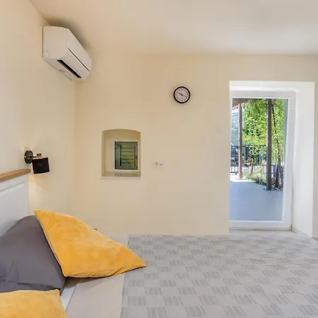 Cozy In Holiday home